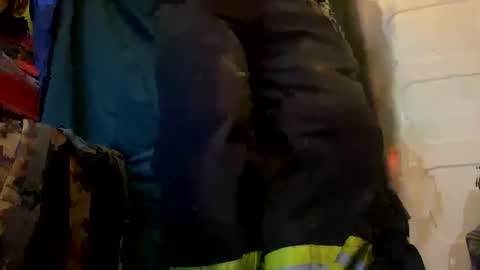 Snapshot of xploringus1 chatting on October 28, 6:50 am Xploringus online show from October 28, 6:50 am