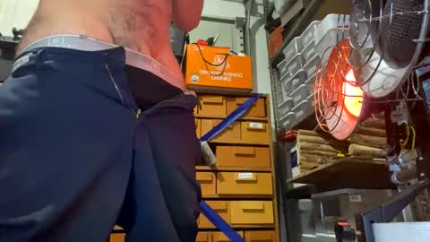 Snapshot of xploringus1 chatting on November 14, 4:11 am Xploringus online show from November 14, 4:11 am