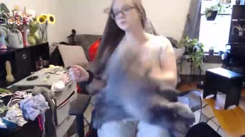 xqueenkendrax online show from June 1, 10:44 pm