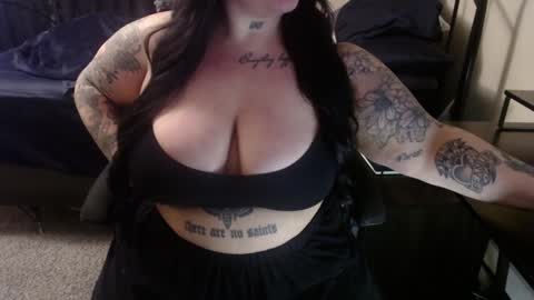 Snapshot of xrileyschembri chatting on January 5, 4:04 am xorileyschembri online show from January 5, 4:04 am