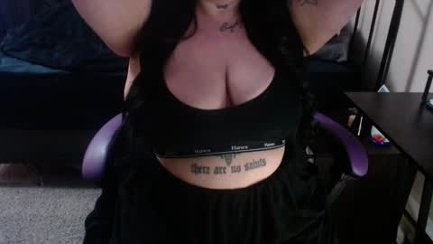 Snapshot of xrileyschembri chatting on February 13, 2:12 am xorileyschembri online show from February 13, 2:12 am