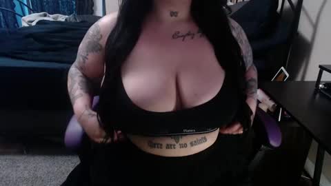 Snapshot of xrileyschembri chatting on March 2, 1:47 am xorileyschembri online show from March 2, 1:47 am