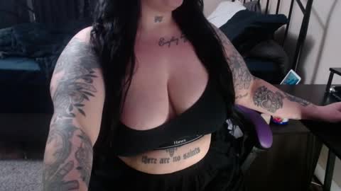 Snapshot of xrileyschembri chatting on March 3, 3:08 am xorileyschembri online show from March 3, 3:08 am