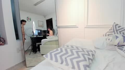 Xrystal and Danne online show from February 2, 7:41 am