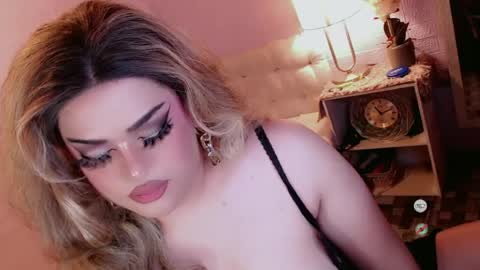 xsabbylicious69 online show from June 27, 4:39 am