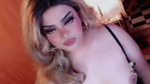 xsabbylicious69 online show from July 11, 4:04 am