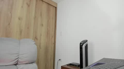 Hellen Sofia instagram hellen5546 online show from January 9, 1:47 pm