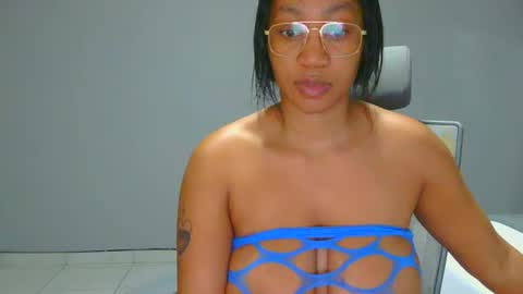 spykeXtee online show from March 23, 5:33 am