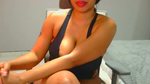 spykeXtee online show from June 20, 5:10 am