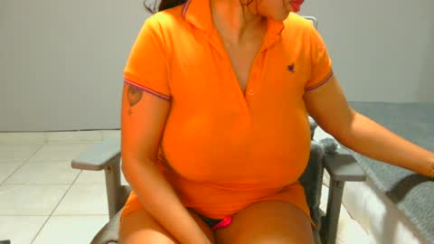spykeXtee online show from June 21, 6:27 am