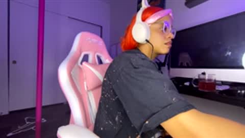 Snapshot of xstargazingx chatting on November 26, 7:09 am xStarGazingx online show from November 26, 7:09 am