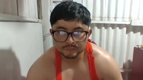 Snapshot of xstudiobog_90 chatting on November 7, 9:48 pm xstudiobog_90 online show from November 7, 9:48 pm