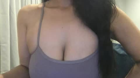 Snapshot of xsweetsaraxx chatting on July 4, 3:45 am xsweetsaraxx online show from July 4, 3:45 am