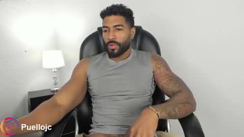 Snapshot of xtipp3r chatting on July 9, 12:20 pm Stipp3r online show from July 9, 12:20 pm