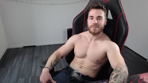 Snapshot of xtrakil chatting on January 19, 1:44 pm xtrakil online show from January 19, 1:44 pm