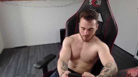 Snapshot of xtrakil chatting on February 14, 2:02 pm xtrakil online show from February 14, 2:02 pm