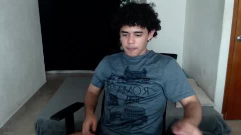 Snapshot of xtranherr chatting on December 8, 10:47 pm xtranherr online show from December 8, 10:47 pm