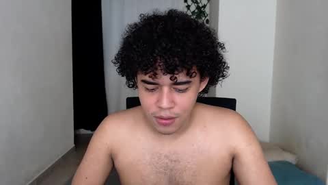 Snapshot of xtranherr chatting on January 12, 2:14 am xtranherr online show from January 12, 2:14 am