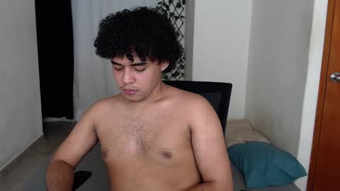 Snapshot of xtranherr chatting on January 14, 2:29 am xtranherr online show from January 14, 2:29 am