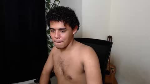 Snapshot of xtranherr chatting on March 11, 9:15 pm xtranherr online show from March 11, 9:15 pm