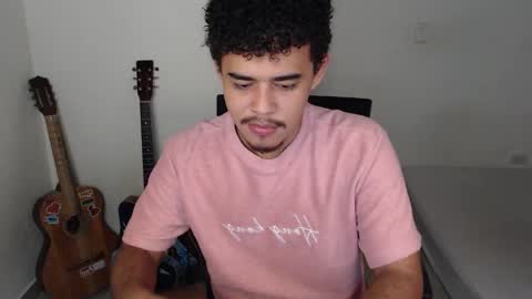 Snapshot of xtranherr chatting on October 2, 1:45 am xtranherr online show from October 2, 1:45 am