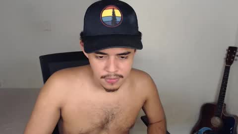 Snapshot of xtranherr chatting on October 30, 2:02 am xtranherr online show from October 30, 2:02 am