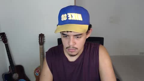 Snapshot of xtranherr chatting on November 7, 2:33 am xtranherr online show from November 7, 2:33 am