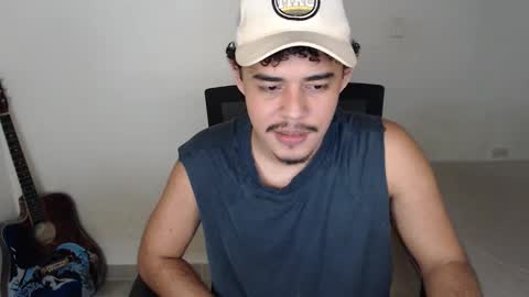 Snapshot of xtranherr chatting on November 13, 2:10 am xtranherr online show from November 13, 2:10 am