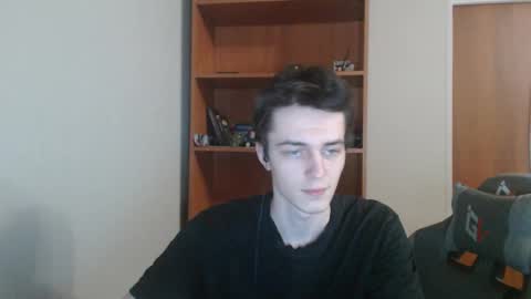 Snapshot of xtraqqq chatting on October 25, 8:03 pm traqqq online show from October 25, 8:03 pm