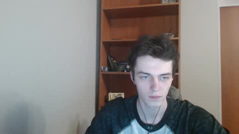 Snapshot of xtraqqq chatting on November 1, 9:39 pm traqqq online show from November 1, 9:39 pm