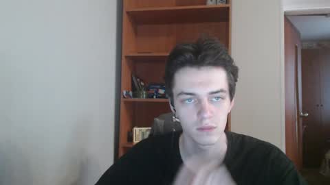 Snapshot of xtraqqq chatting on November 5, 8:36 am traqqq online show from November 5, 8:36 am