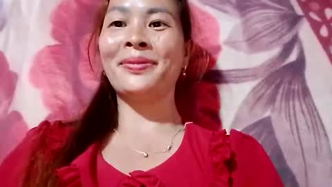 xuxulove00 online show from October 12, 5:17 am