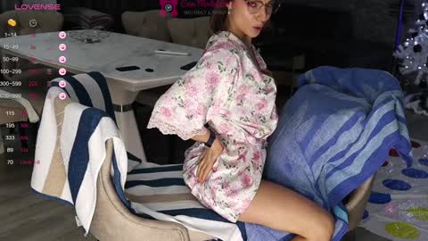 Snapshot of xwithy chatting on December 15, 2:59 pm FrancyStepmom and YStepson    INTERESTED IN A GIRL-GIRL COLLABORATION  TEXT ME HERE  or INSTAGRAM online show from December 15, 2:59 pm