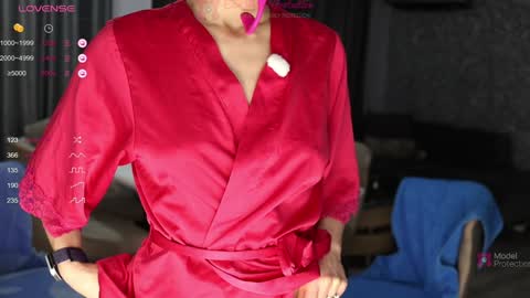 Snapshot of xwithy chatting on January 12, 1:37 pm FrancyStepmom and YStepson    INTERESTED IN A GIRL-GIRL COLLABORATION  TEXT ME HERE  or INSTAGRAM online show from January 12, 1:37 pm