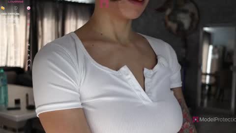 Snapshot of xwithy chatting on February 11, 12:16 pm FrancyStepmom and YStepson    INTERESTED IN A GIRL-GIRL COLLABORATION  TEXT ME HERE  or INSTAGRAM online show from February 11, 12:16 pm