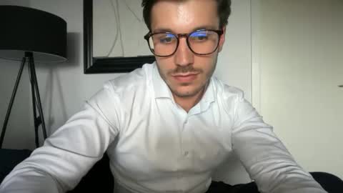 davdo online show from May 11, 4:04 pm