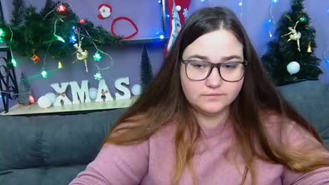 Snapshot of xx_daniella_xx chatting on January 6, 10:15 pm xx daniella xx online show from January 6, 10:15 pm