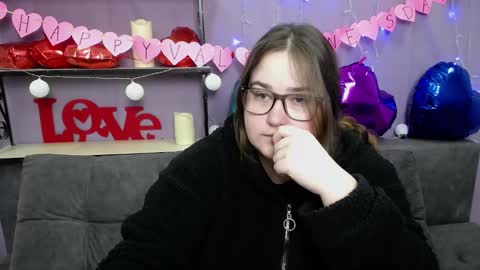 Snapshot of xx_daniella_xx chatting on February 11, 7:12 am xx daniella xx online show from February 11, 7:12 am