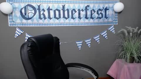 Snapshot of xx_daniella_xx chatting on October 11, 6:34 am xx daniella xx online show from October 11, 6:34 am