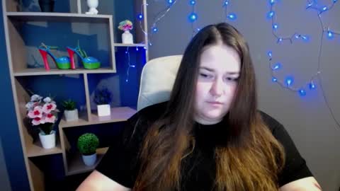 Snapshot of xx_daniella_xx chatting on November 18, 7:35 am xx daniella xx online show from November 18, 7:35 am