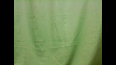 Snapshot of xx_winwin_xx chatting on February 5, 9:36 am Mariel online show from February 5, 9:36 am