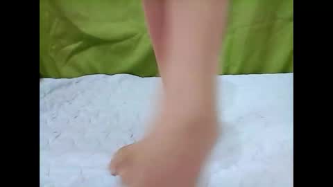 Snapshot of xx_winwin_xx chatting on September 20, 4:35 am Mariel online show from September 20, 4:35 am