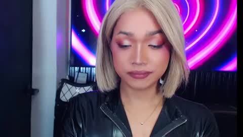 xxasian_goddessxx online show from June 11, 6:39 pm