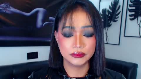 xxasian_goddessxx online show from July 22, 6:22 pm