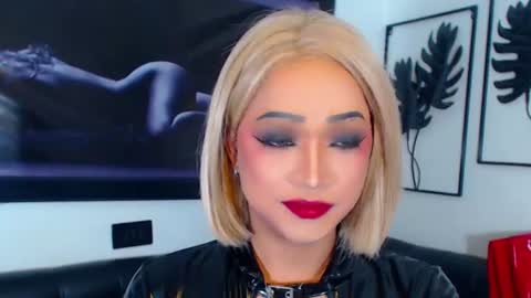 xxasian_goddessxx online show from July 23, 6:39 pm