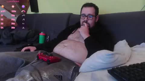 Snapshot of xxevoker chatting on October 2, 1:51 pm xxevoker online show from October 2, 1:51 pm