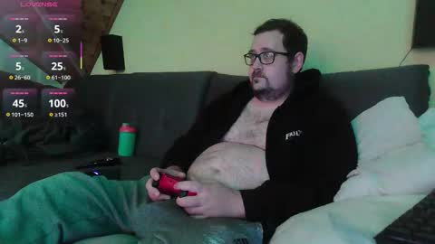 Snapshot of xxevoker chatting on October 12, 11:31 am xxevoker online show from October 12, 11:31 am