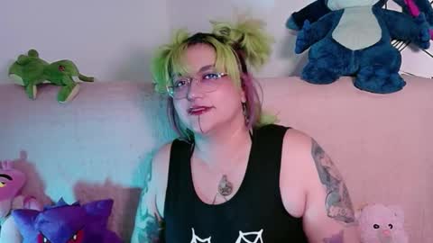 xxgreengoodxx online show from March 28, 9:47 pm