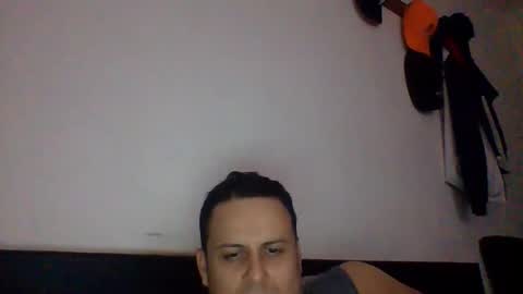 Snapshot of xxhardbodyx chatting on January 6, 7:39 pm xxhardbodyx online show from January 6, 7:39 pm