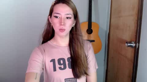 Dyanna Zulla online show from December 10, 8:16 pm